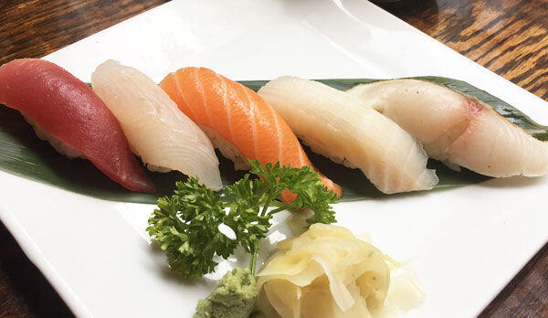 *Sushi Appetizer(5 pcs)