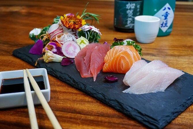 *Sashimi Appetizer(9 pcs)