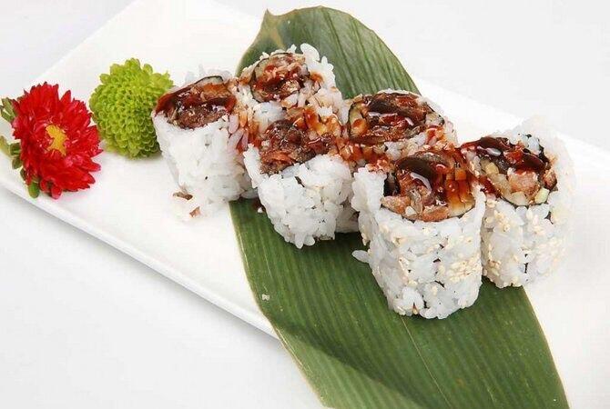 Salmon Skin Roll